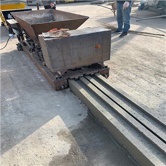 Macchina per pavimenti a travi e blocchi